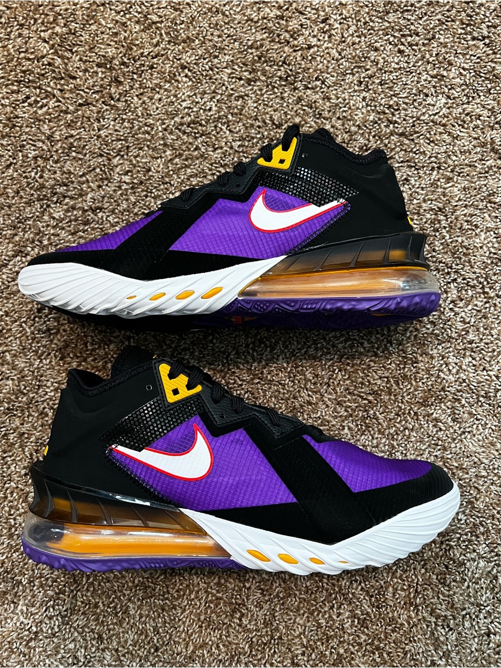 Nike LeBron low shoes